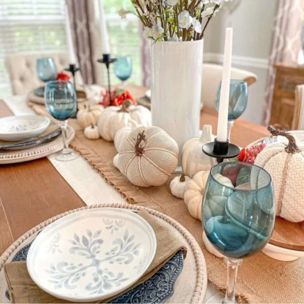 Pottery Barn Chambray Tile Stoneware Soup Bowls Blue and White 8